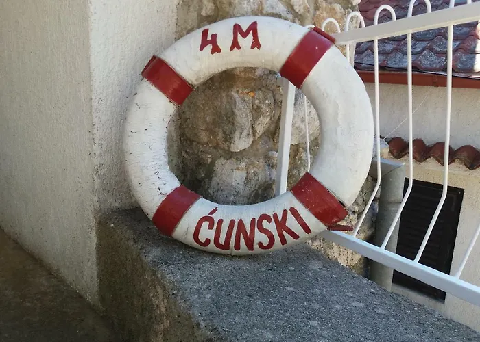 4m Διαμέρισμα *